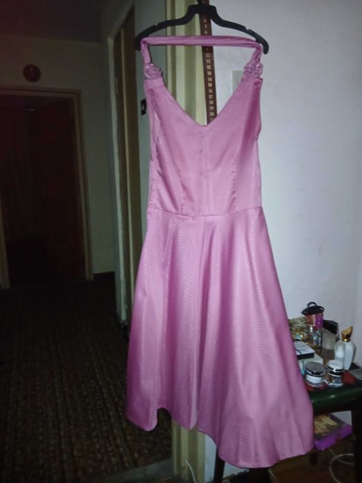 Set elegant damă: Rochie și sacou roz, ideală pentru nuntă evenimente