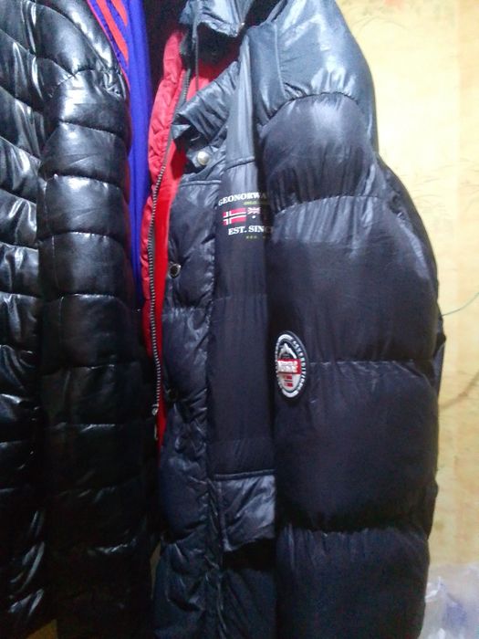 Куртка нормально,