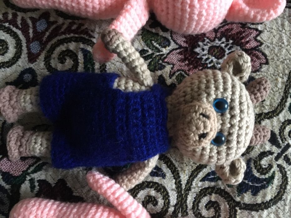 Игрушки вязанные