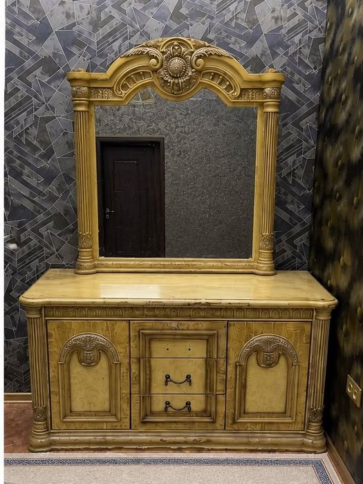 Спальни гарнитур