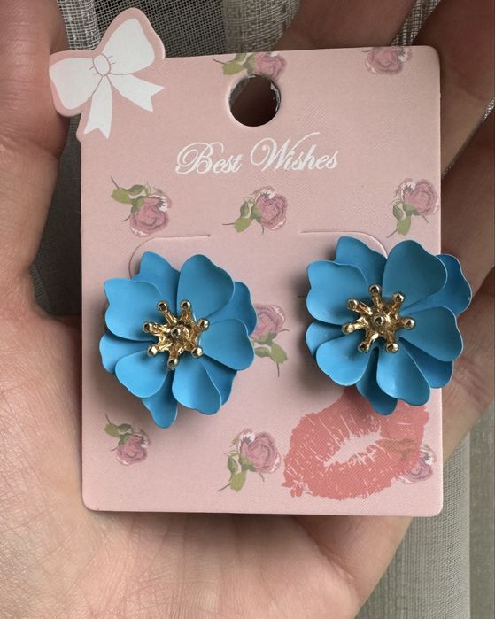 Cercei de dama eleganti