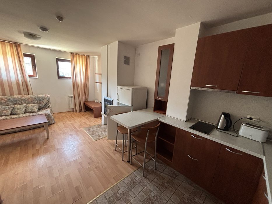 Двустаен в жилищна сграда