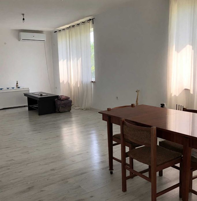 Продавам къща в село Рогош!
