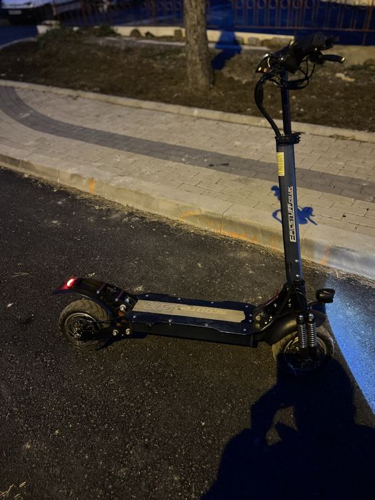 Trotineta 2400 W Scooter S13 , 2 motoare 2x1200w,52v