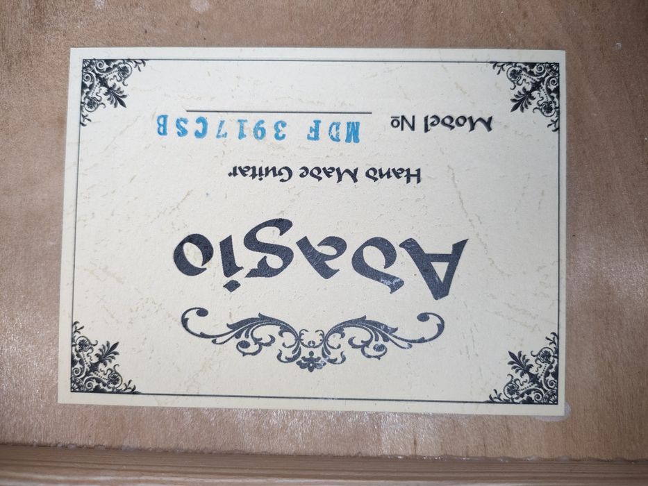 Гитара акустическая