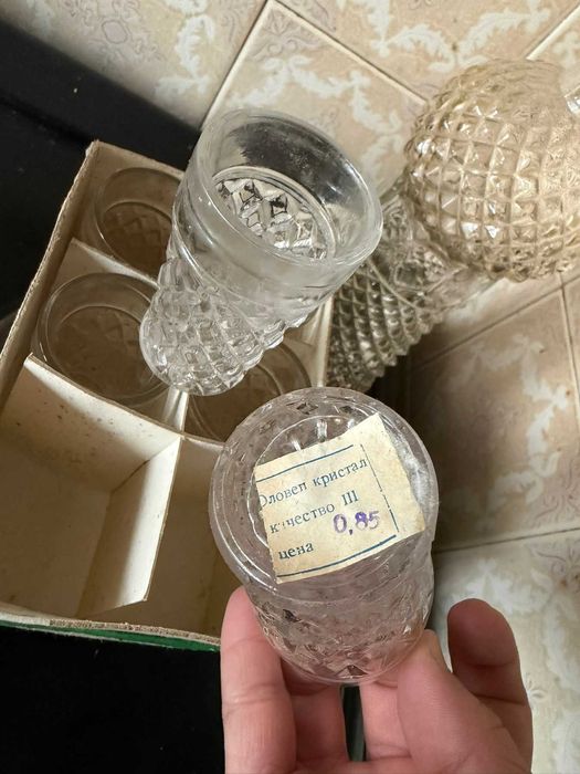 Малки чаши 6 бр. - оловен кристал - в оригиналната кутия