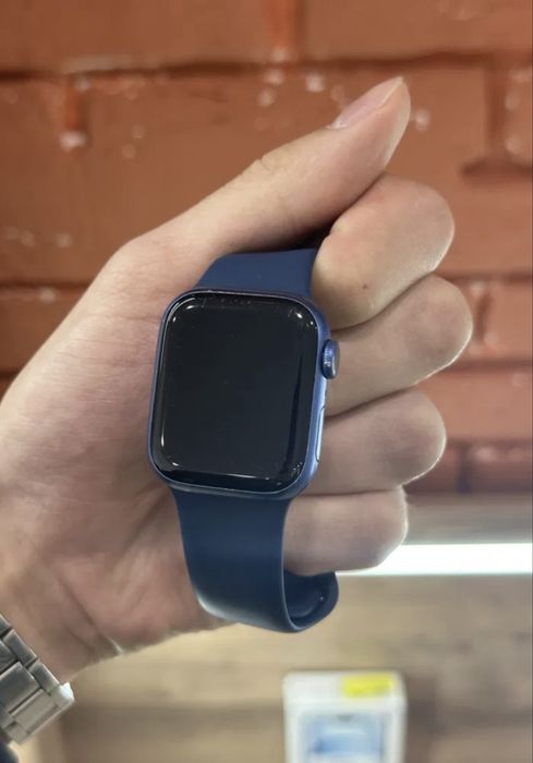 Apple Watch series 7 41mm Обмен есть