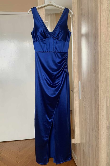 Официална дълга рокля