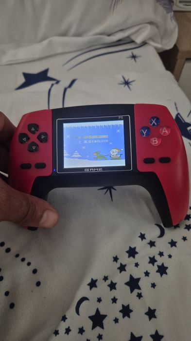 Consola P5 desugilata