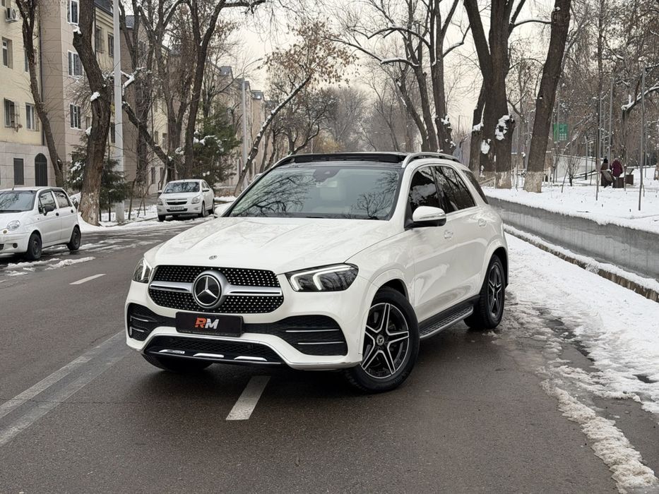 Mercedes Benz GLE450 SUV