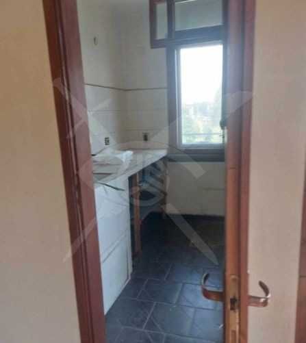 Продава се Тристаен апартамент в Пловдив, Кючук Париж - 67 кв.м за 1896 €/кв.м - Снимка #2