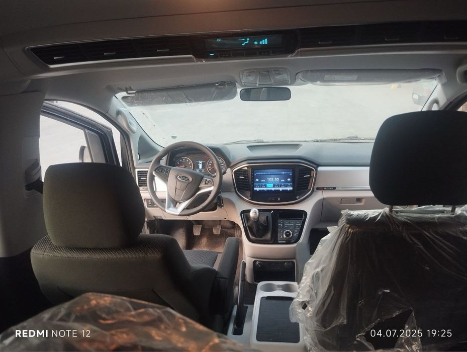 JAK M4 11 o’rindiqli sotiladi Toza metan 25yil