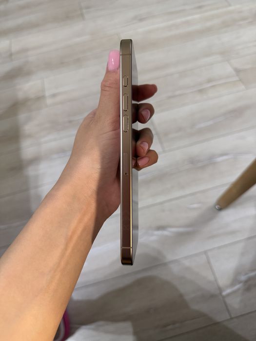 Iphone 16 Pro Max Desert titanium 512gb