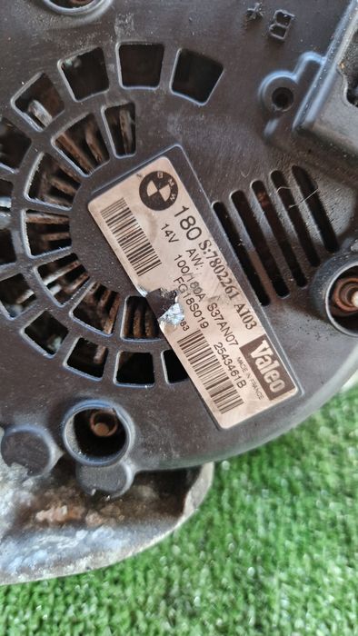 inclusAlternator Bmw 2.0d N47 E87, E90, E60, X3 E83, X1 E84, cod 7802261 (180A
BmwAlternator 180A Valeo, cod 7802261, Bmw 3 (E90), 2.0 diesel, N47D20A