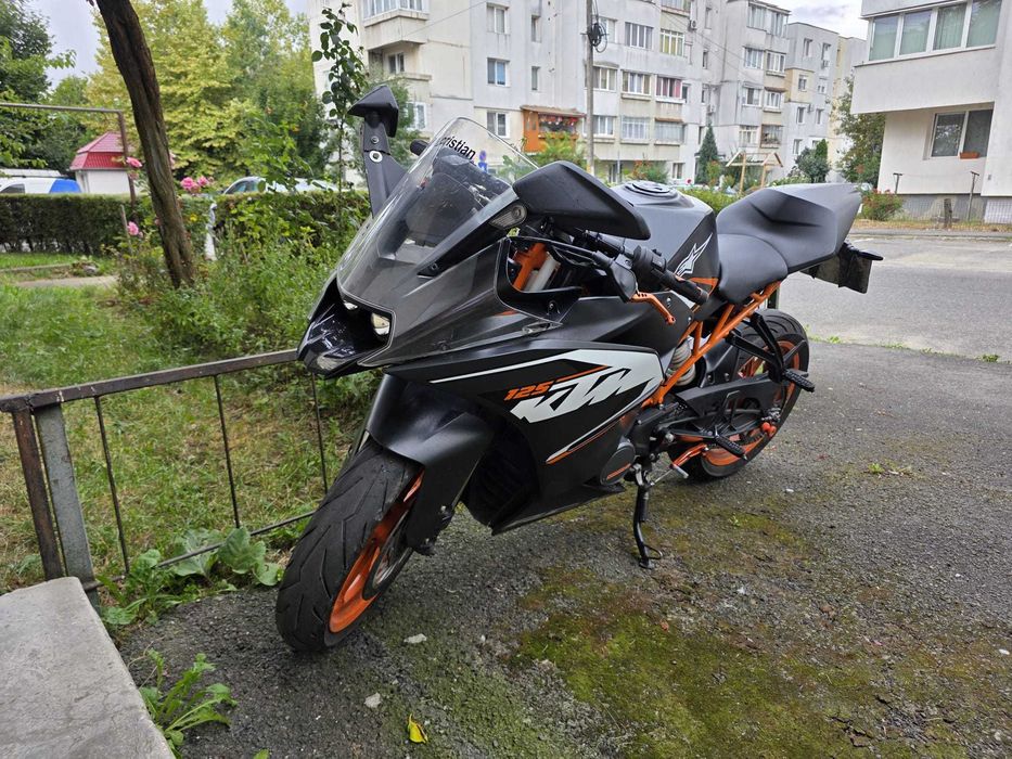 KTM RC 125  15 CP