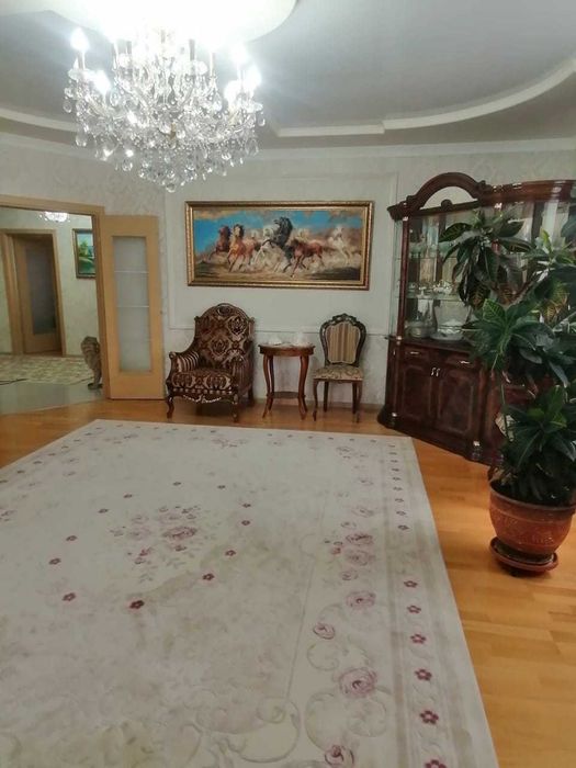Продам 3 комнатную квартиру!
