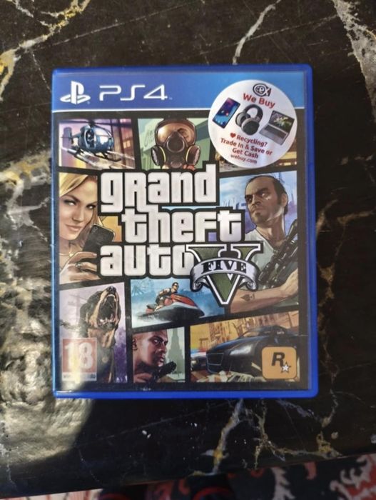 Продавам плейстешън