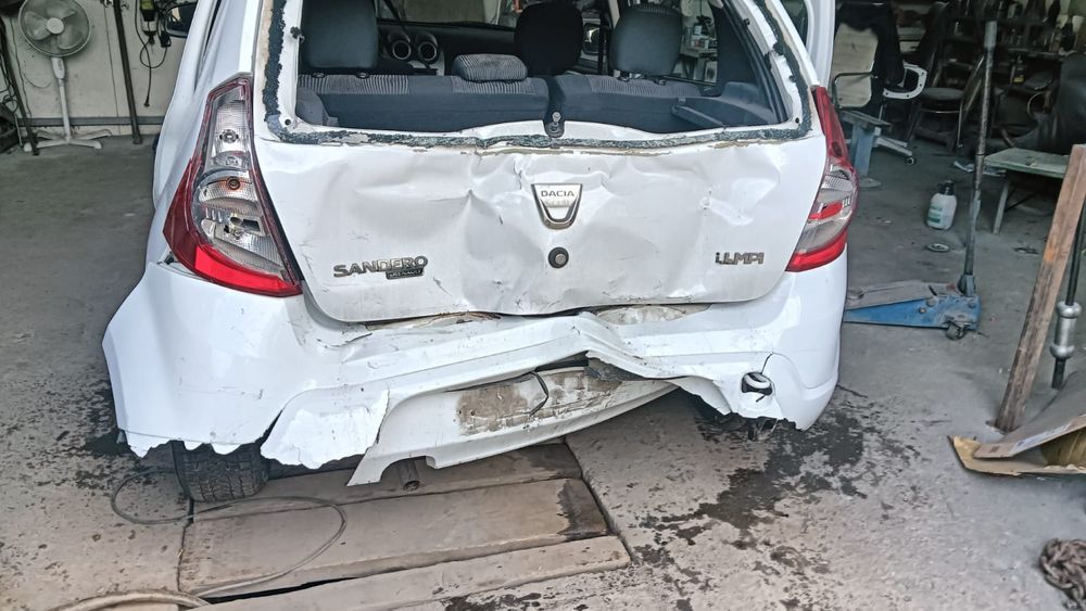 Tinichigerie București vopsitorie auto