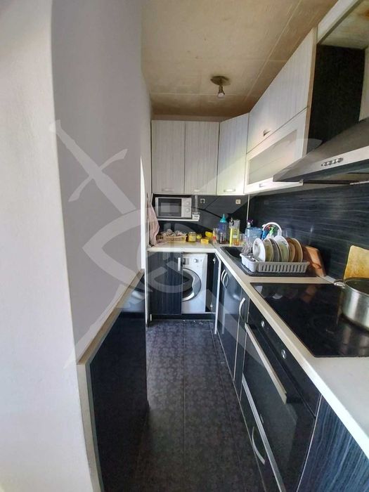 Продава се Четиристаен апартамент в Варна, Аспарухово - 92 кв.м за 2685 €/кв.м - Снимка #3