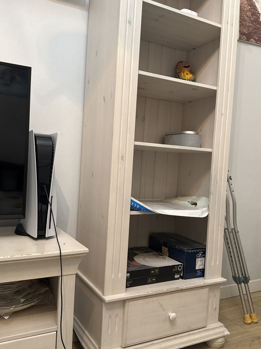 Шкафы с телевизионым столиком