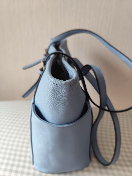 Синя чанта за рамо