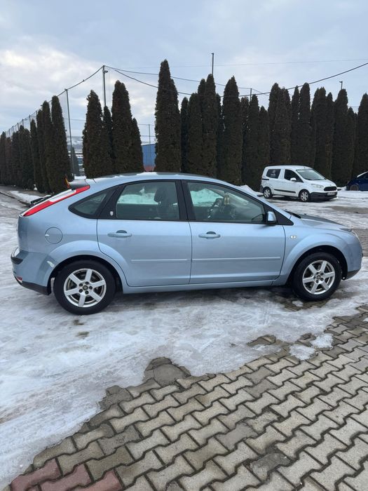 FORD Focus 2005 — imagine 2