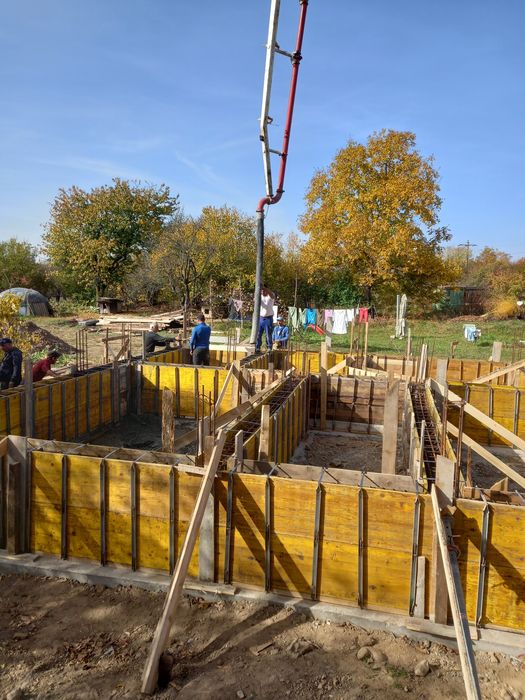 Constructii case,garduri
