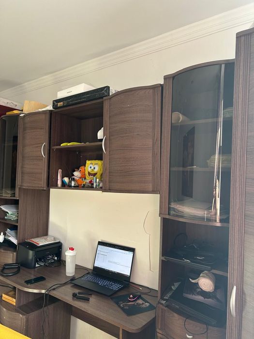 Продам мебельную стенку