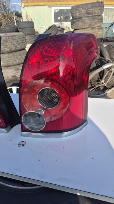 Оригинални Стопове за Тойота Авенсис Т25 комби Фейс  2006- 2009г