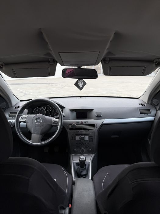 Opel Astra H 1.7 CDTI