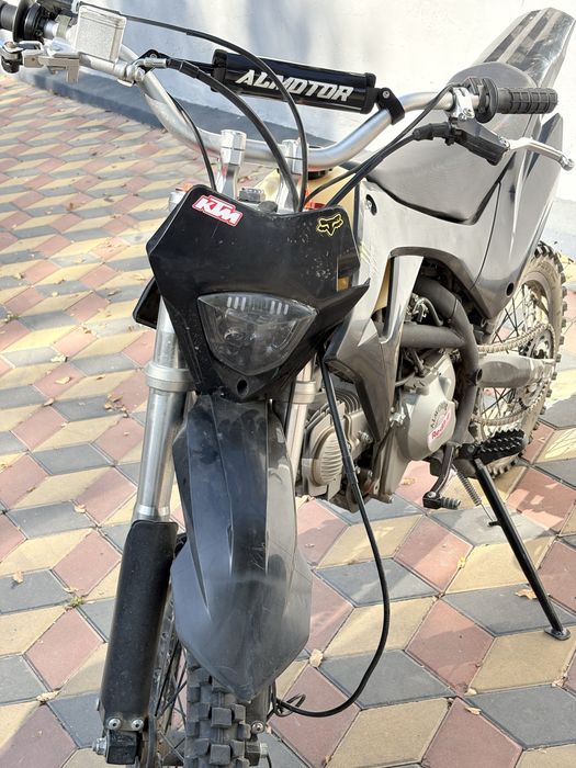 Продам пит байк 150 кубов