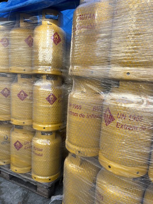 Vând Butelii aragaz cu guler. 26 L , 11 kg și filet 1/2.