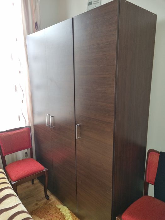 Mobila dormitor cu pat