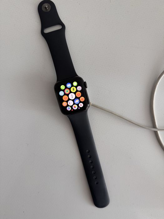 Apple Watch SE 40mm Cellular