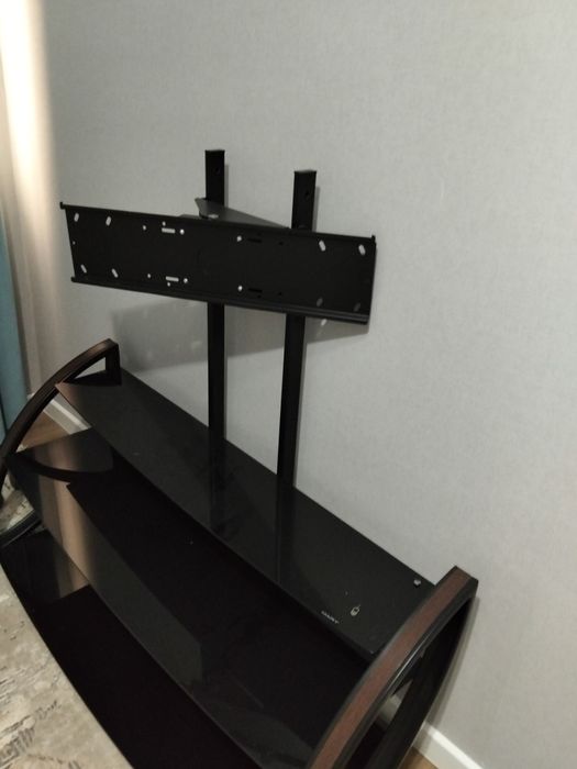 Подставка для телевизора