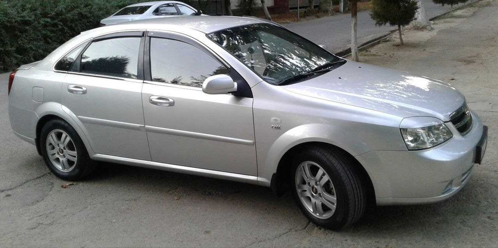 Продаётся ласетти 1.8 мотор