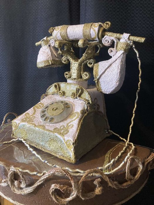 Арт телефон винтидж