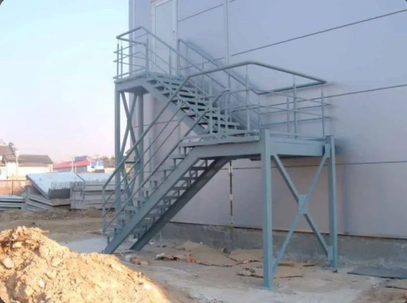 Пожарный лестница