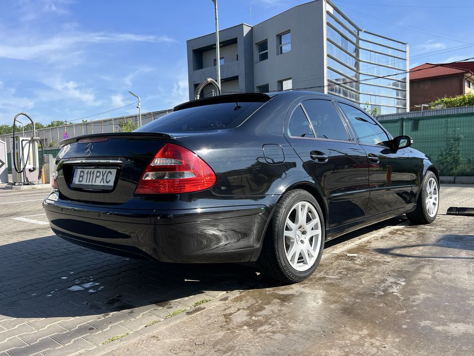 MERCEDES-BENZ E-Class 2005 — imagine 4