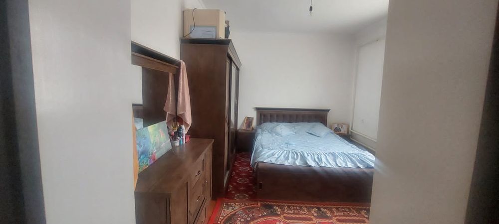 Бостанлык туманида уй сотилади срочна