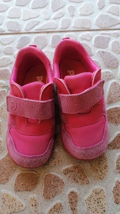 Децки обувки като нови