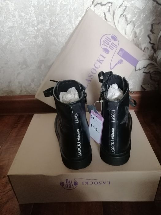 Ботинки осенние кожаные, новые 34 размер,