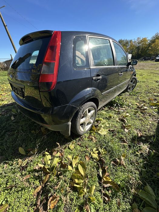 Форд фиеста 1.4tdci на части 2005 година