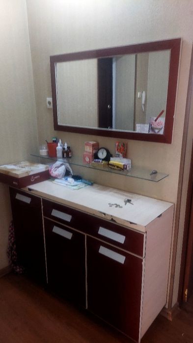 Продам прихожку б/у