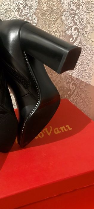 Продам ботильоны