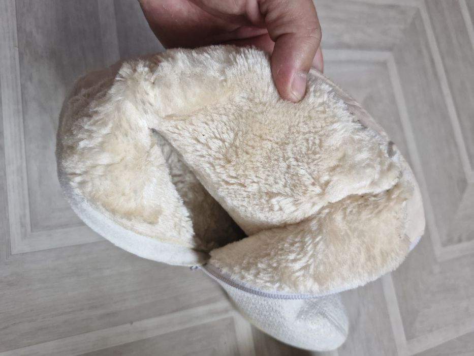 Продаю , находится в 13 мкр