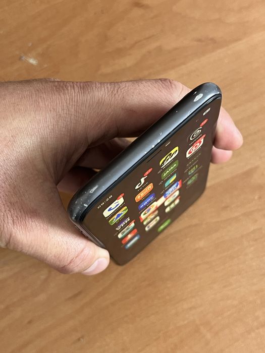 Iphone 11 64 GB черный