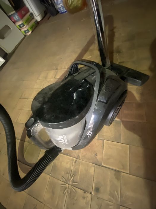 Пылесос  продам
