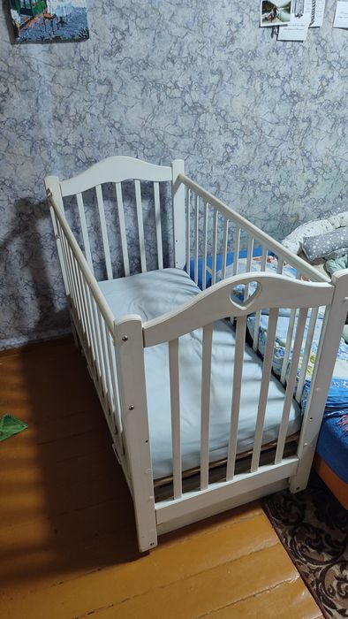 Продам детскую кровать