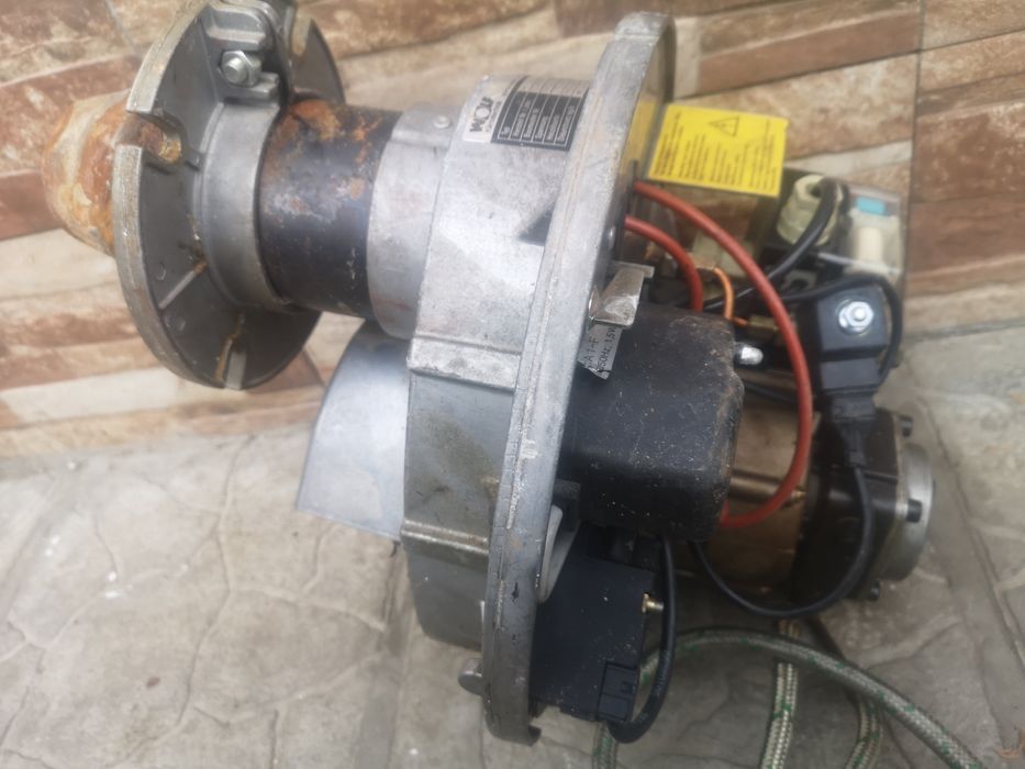 Wolf 35-40kw Немска Горелка на Дизел Масло  1.2-3.7kg/h
